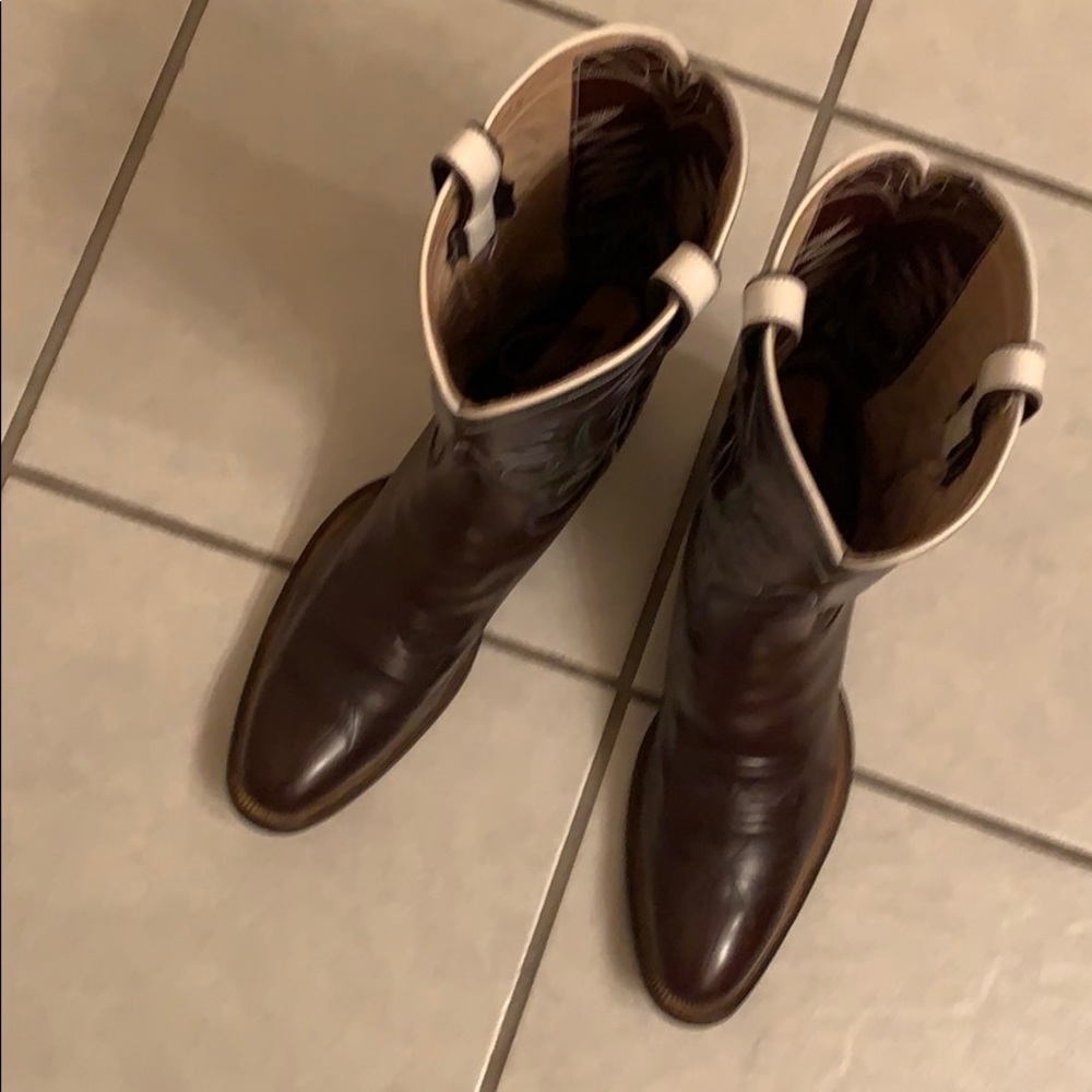 Highly collectible Ray Jones custom cowboy boots